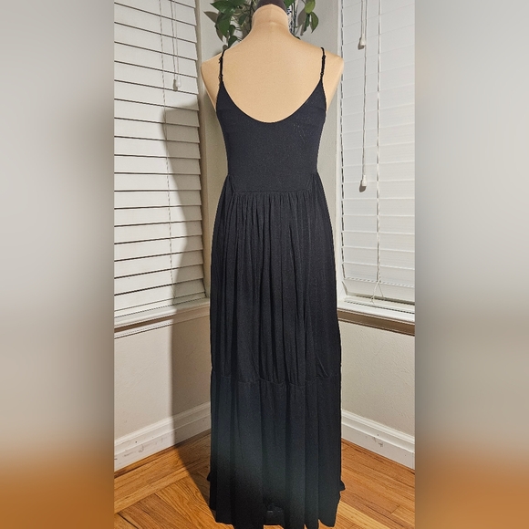 Vince Black Maxi Dress - Picture 5 of 10